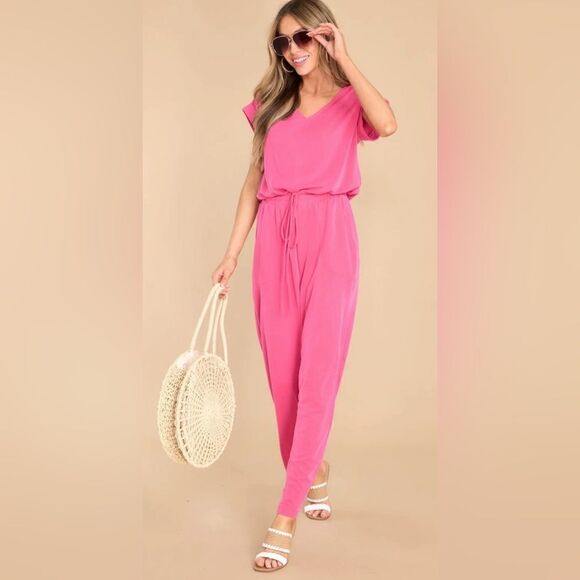 Red Dress Boutique Ces Femme Flirt With Fun Hot Pink Jumpsuit M NWOT - Picture 1 of 12